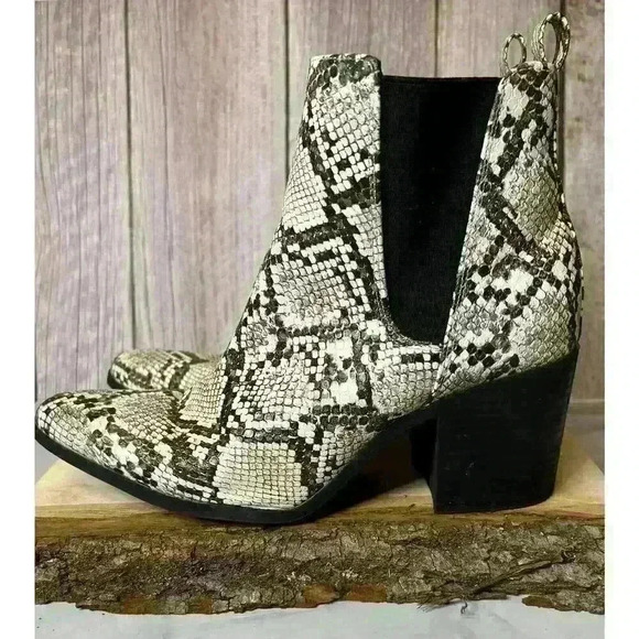 Abby Faux Snake Skin Ankle Boots - Picture 4 of 5